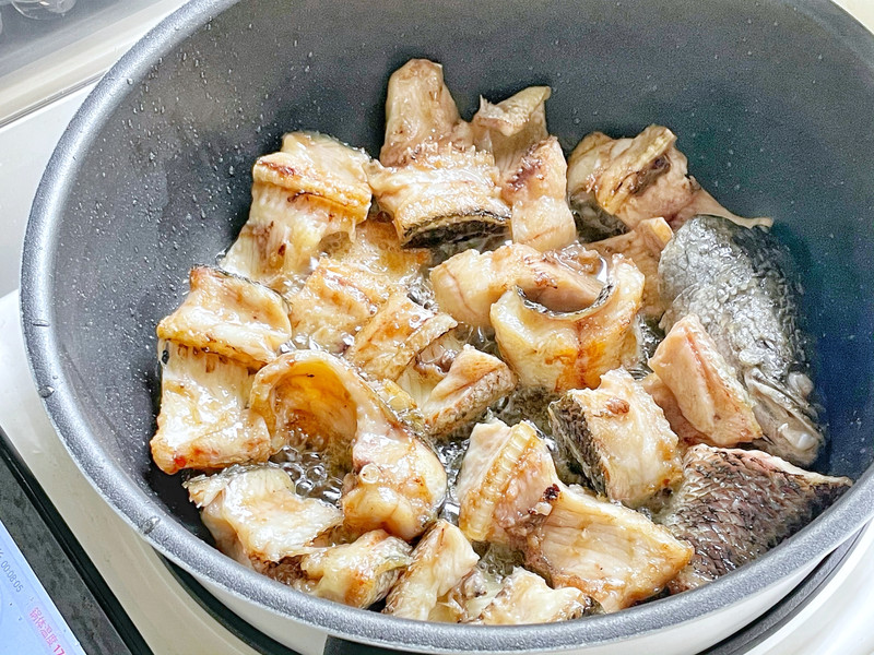 红烧鱼块