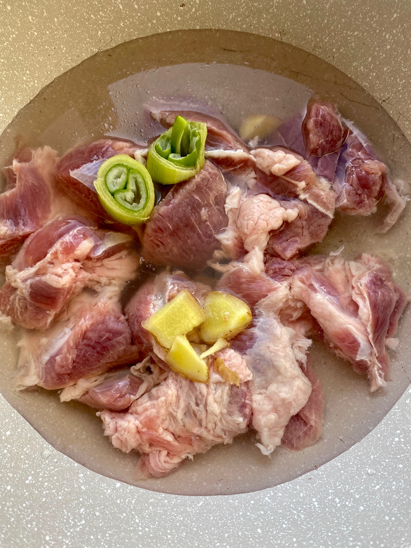 奶香羊肉煲