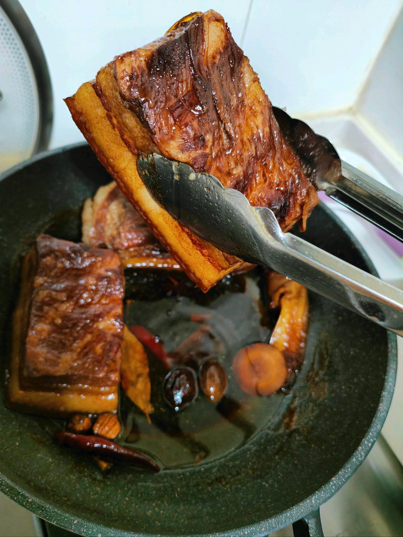 传统烧肉
