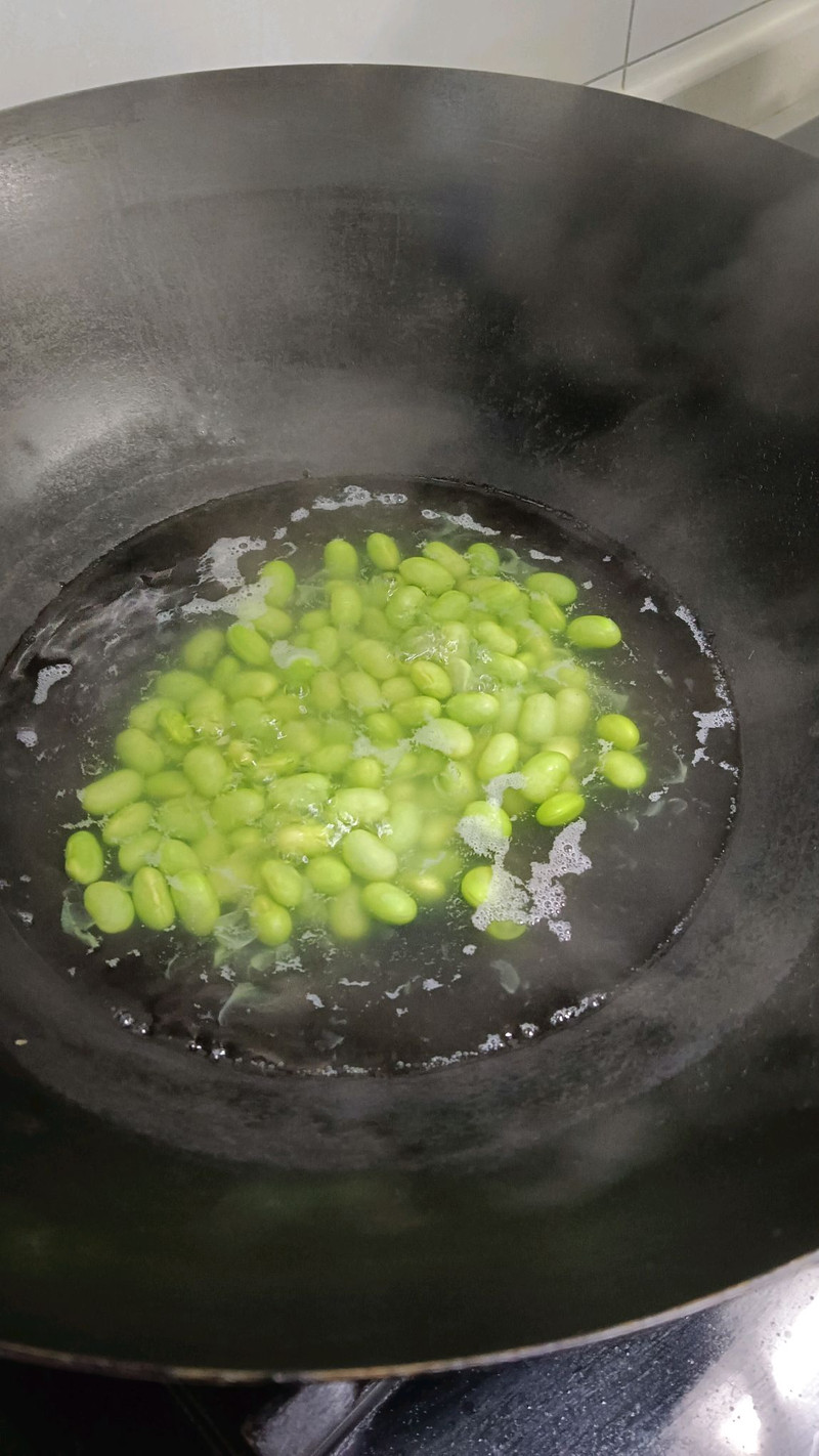 腊肉茭白毛豆双拼