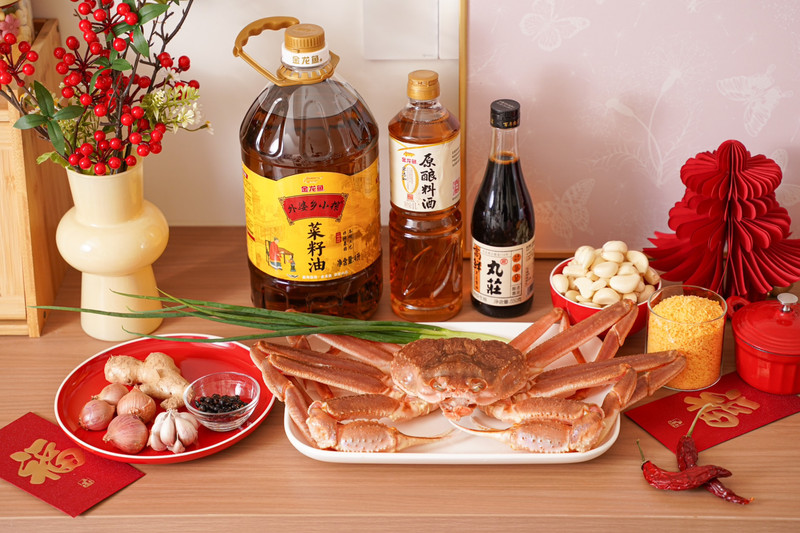 飘香年饭之吮指避风塘炒蟹