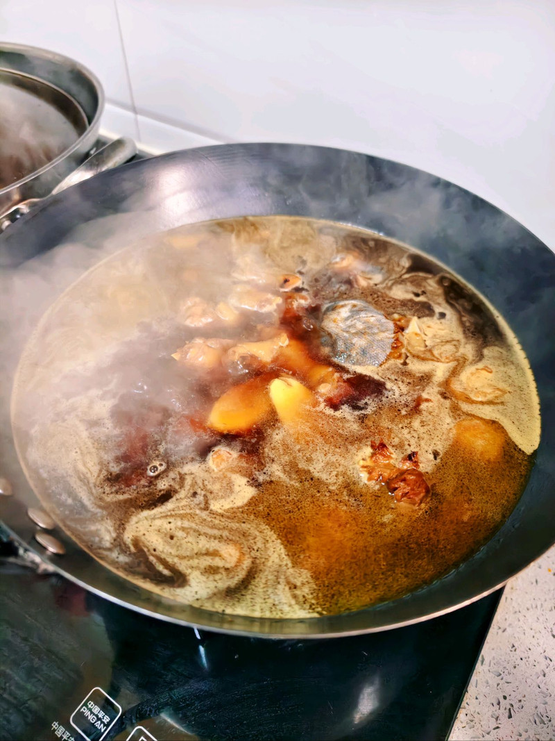 土豆烧鸡块