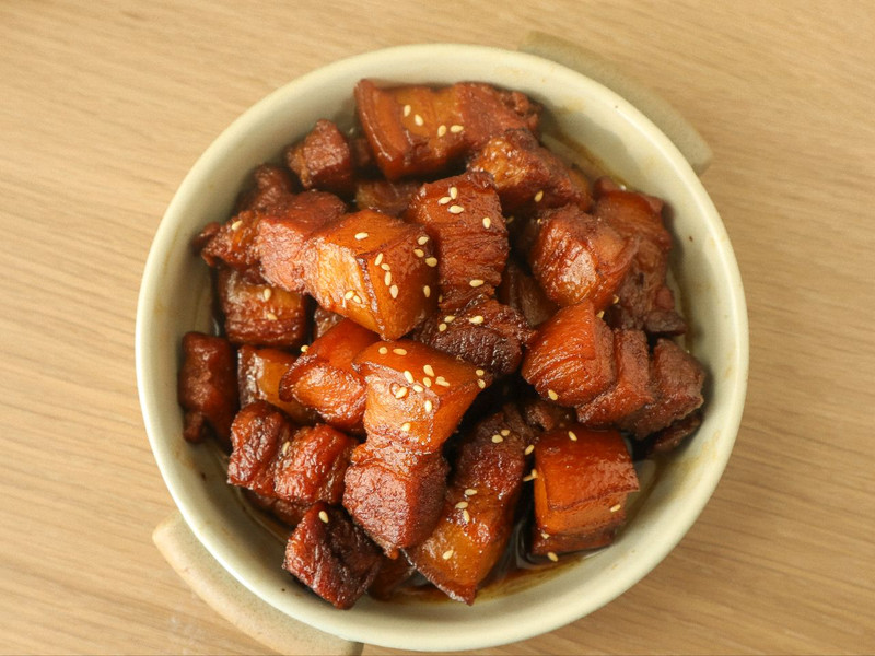 年夜饭红烧肉肥而不腻有技巧