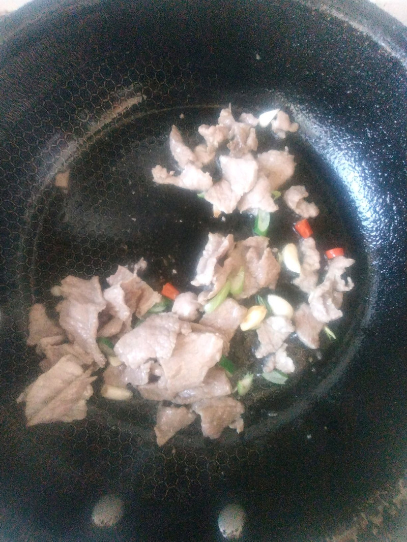 很美味的下饭菜——小炒鹿茸菌