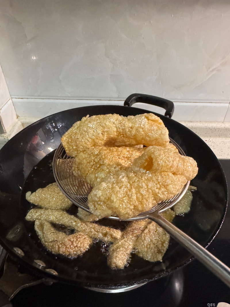 炸肉皮