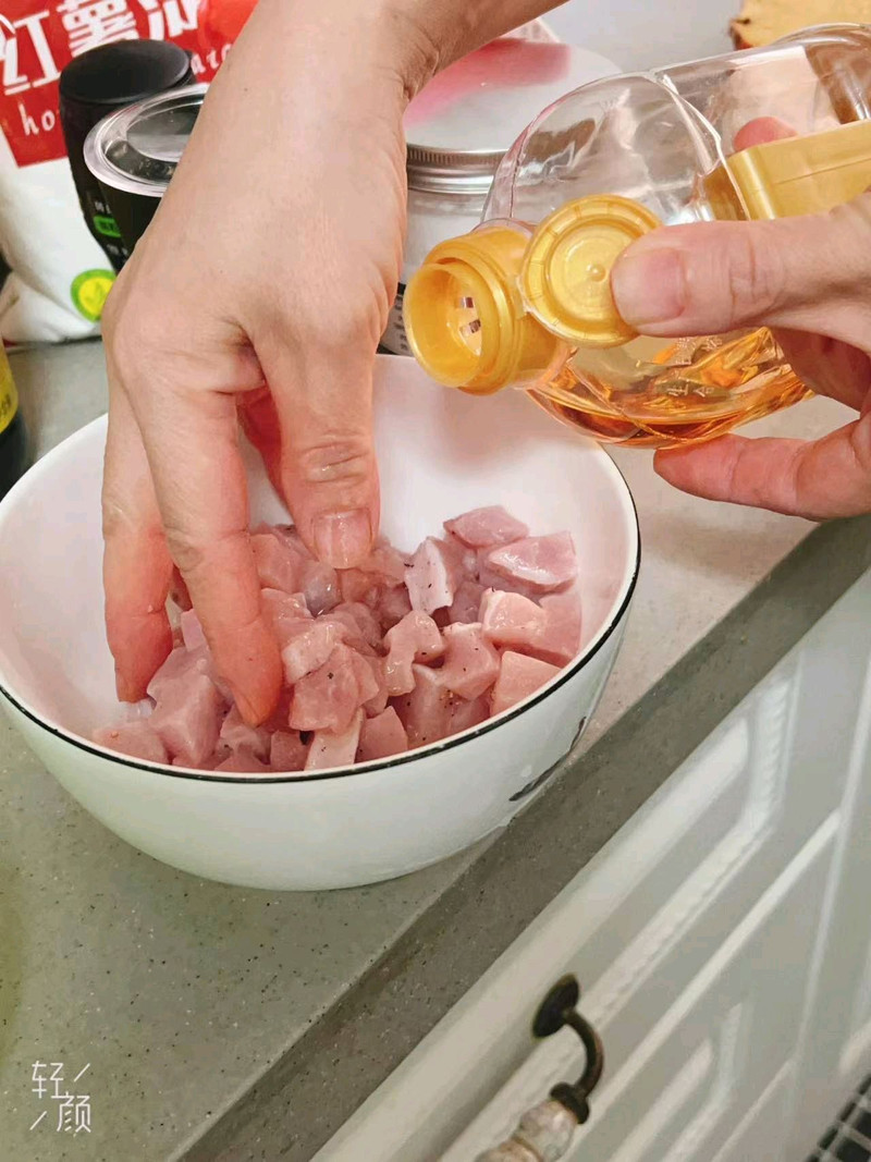 菠萝咕咾肉