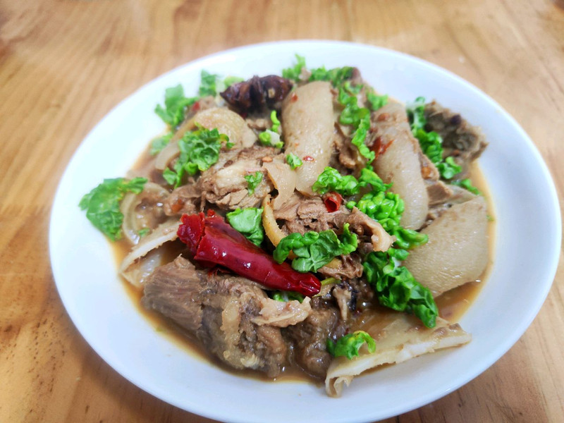 简单易上手的辣炒羊肉