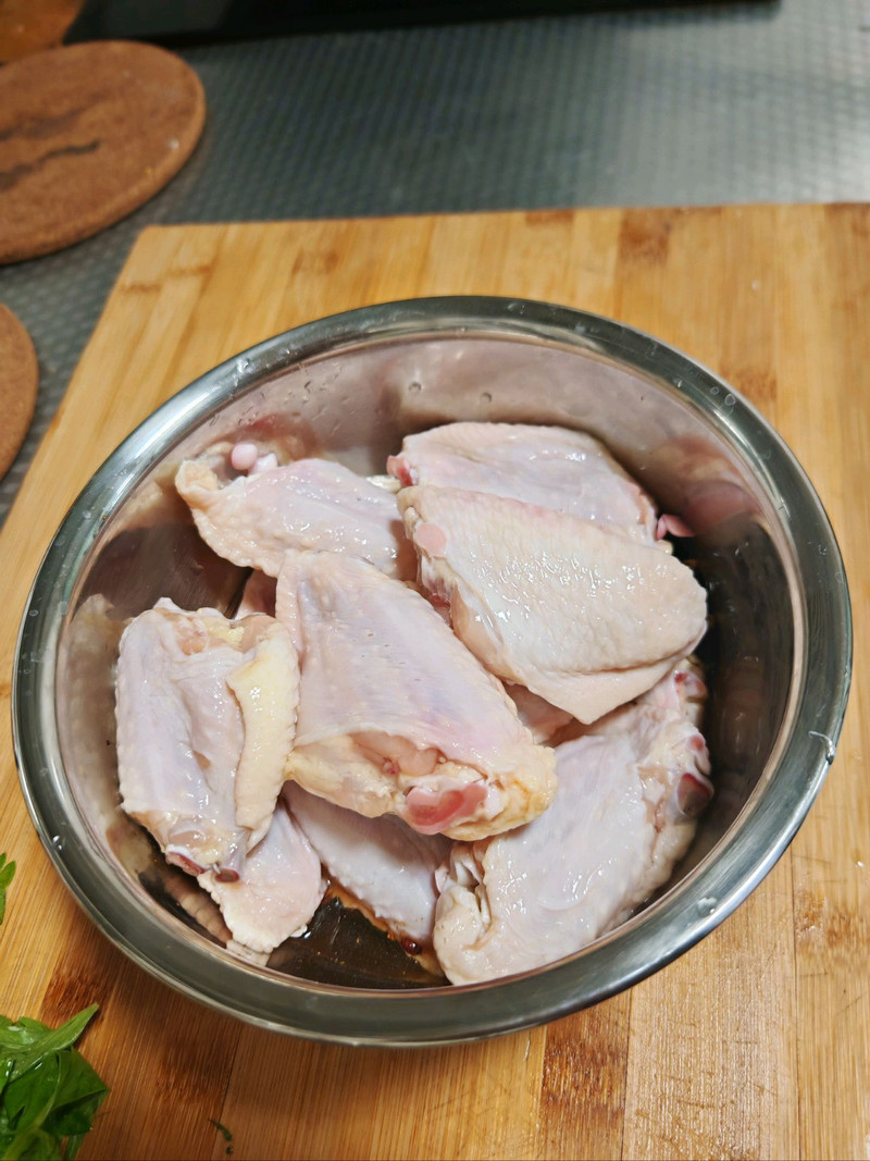 蒜香鸡翅