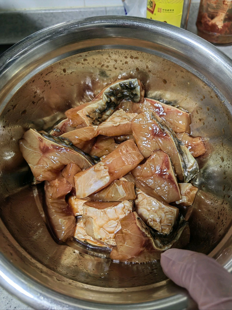 冷盘熏鱼