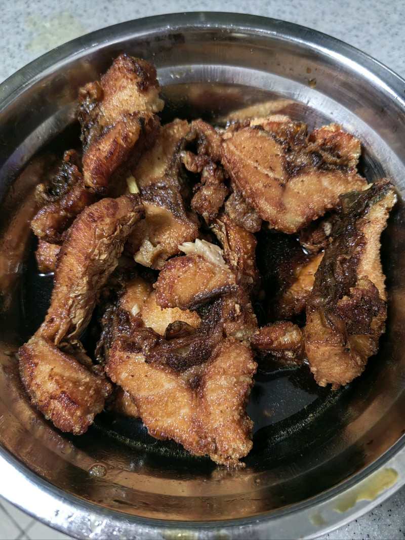 冷盘熏鱼