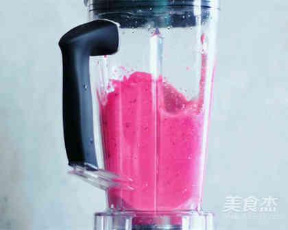 火龙果养颜果蔬汁