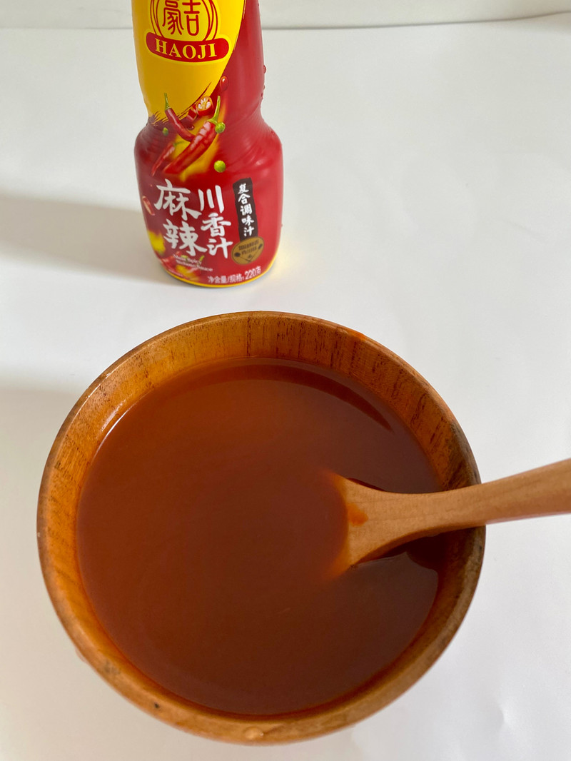 香辣鲈鱼鲜虾煲