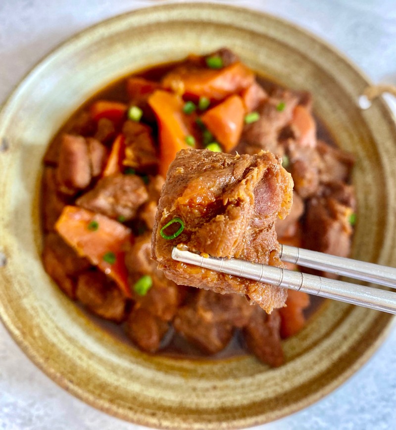 香辣红焖羊肉