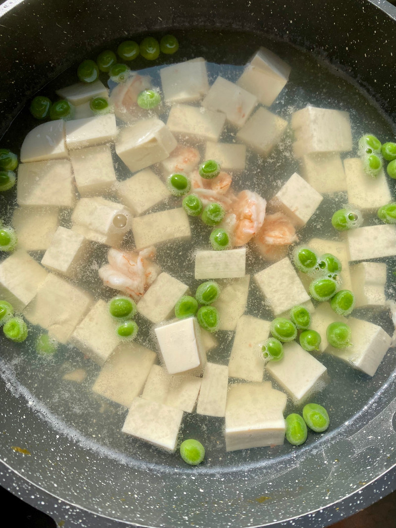 鸡汁虾仁烩豆腐