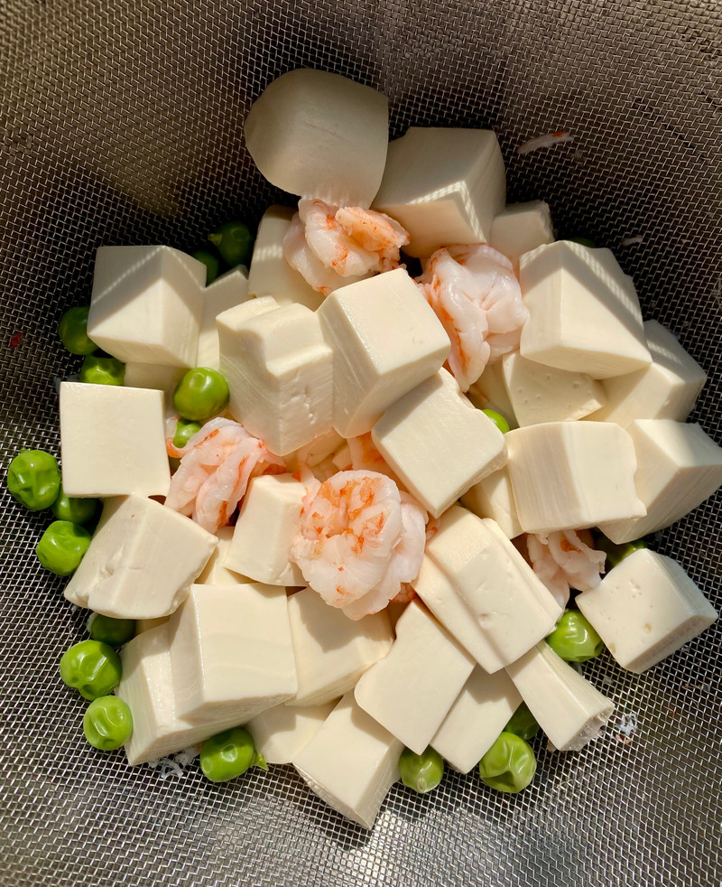 鸡汁虾仁烩豆腐