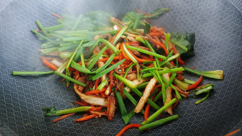 葱油胡炒菠菜肉