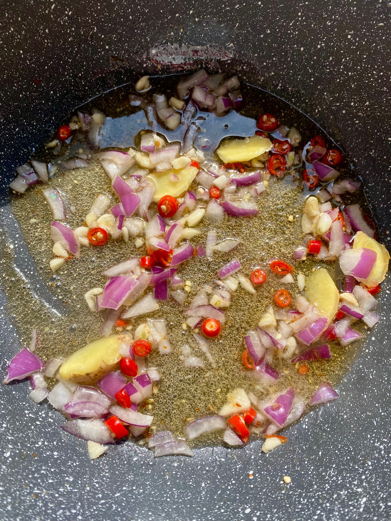 干锅香辣土豆虾