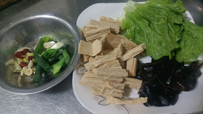 清炒腐竹
