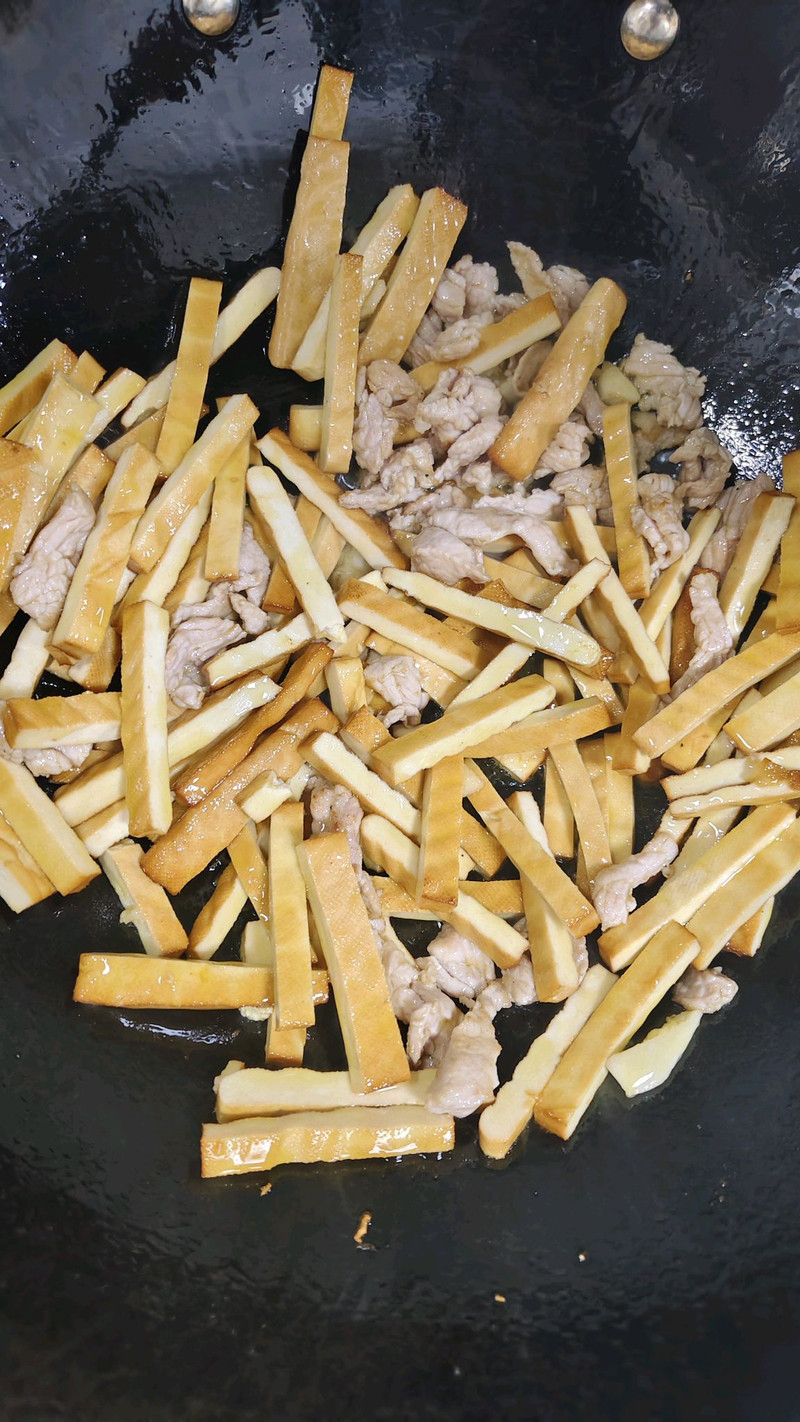青椒肉丝香干