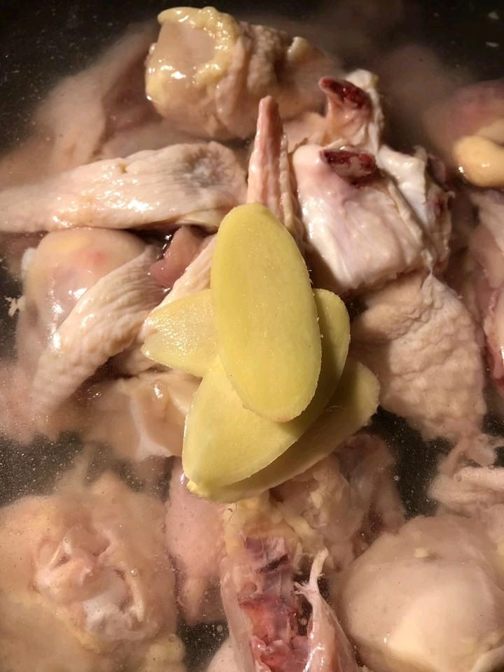 炖鸡煲