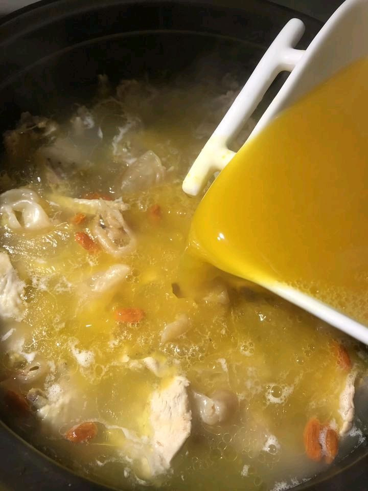 炖鸡煲