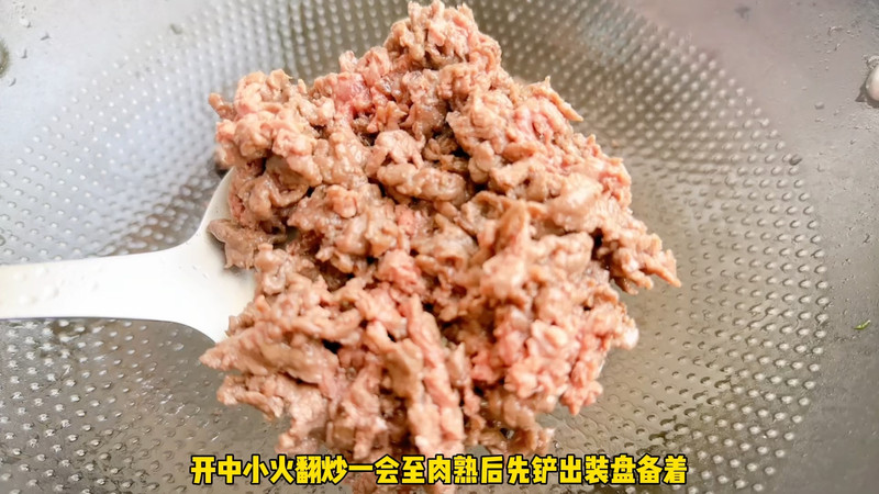 芦笋炒牛肉