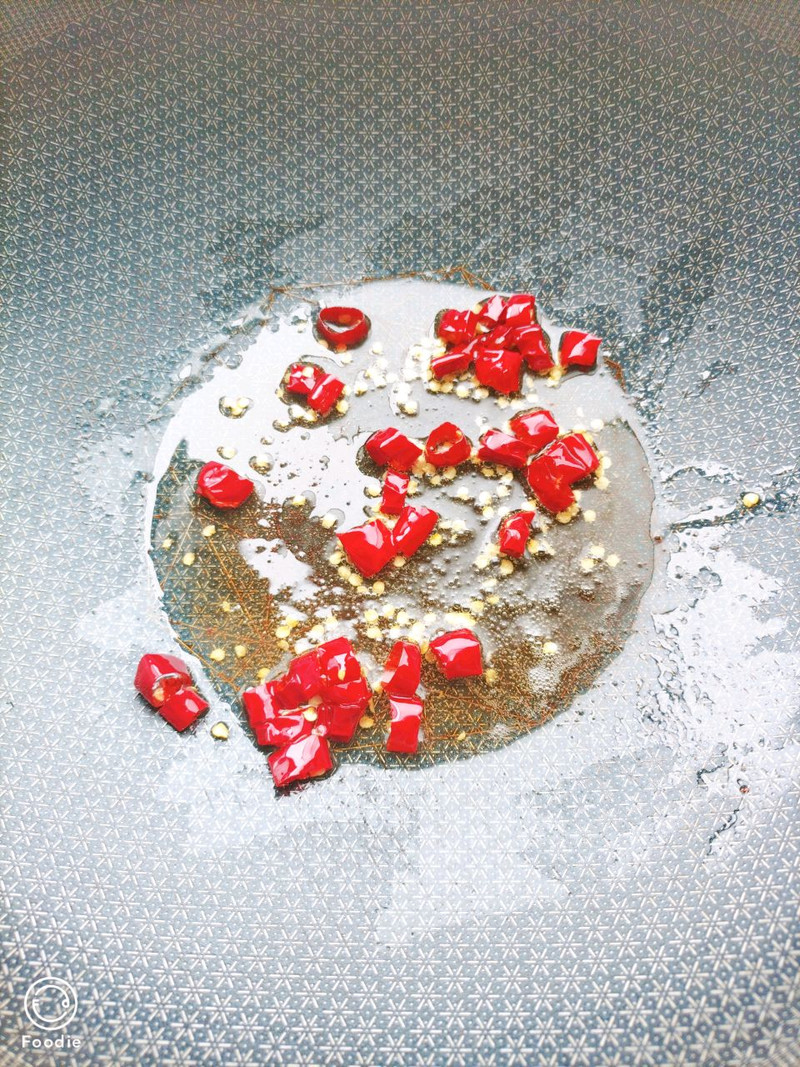 豌豆片炒肉