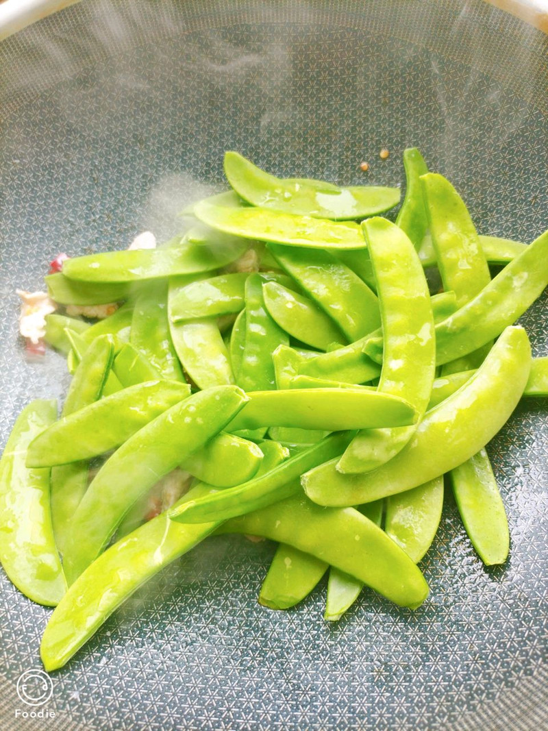 豌豆片炒肉