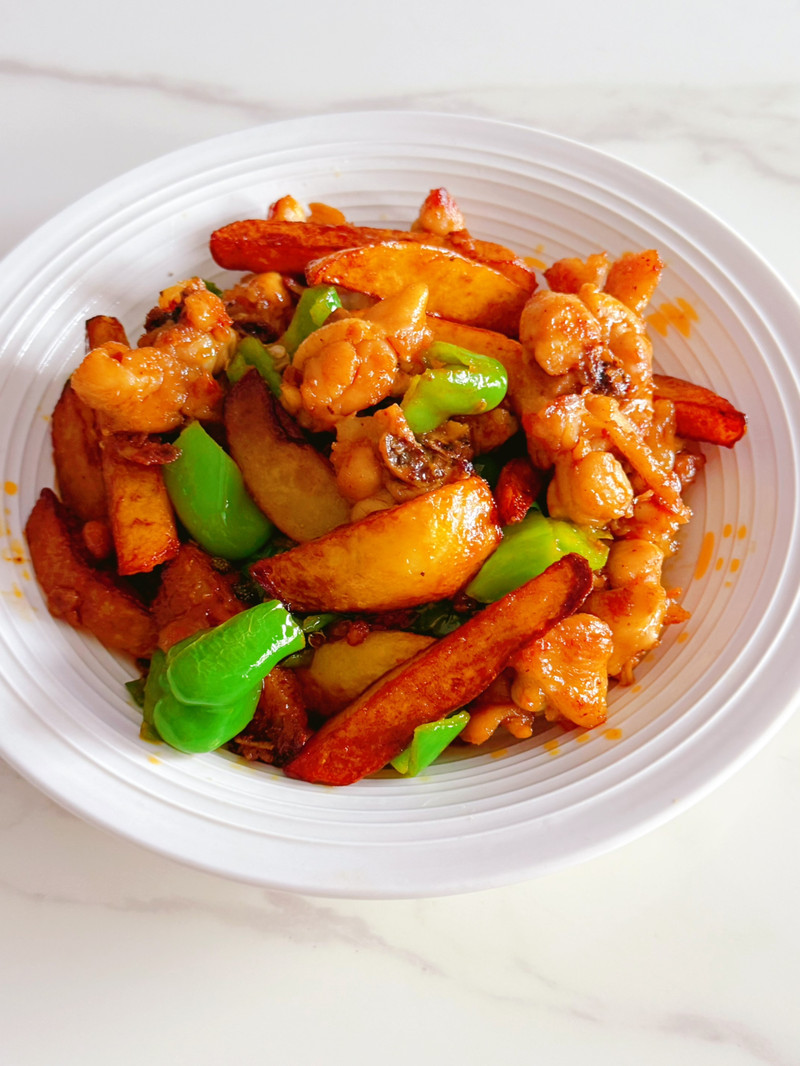 干锅土豆鸡块