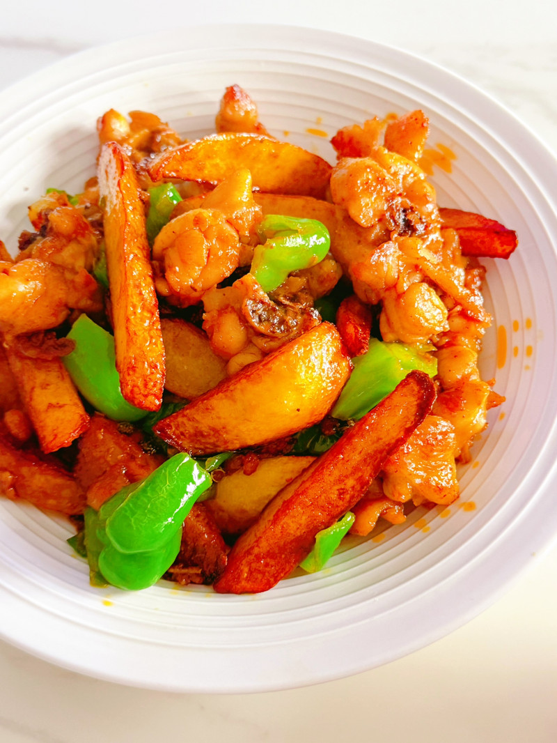 干锅土豆鸡块