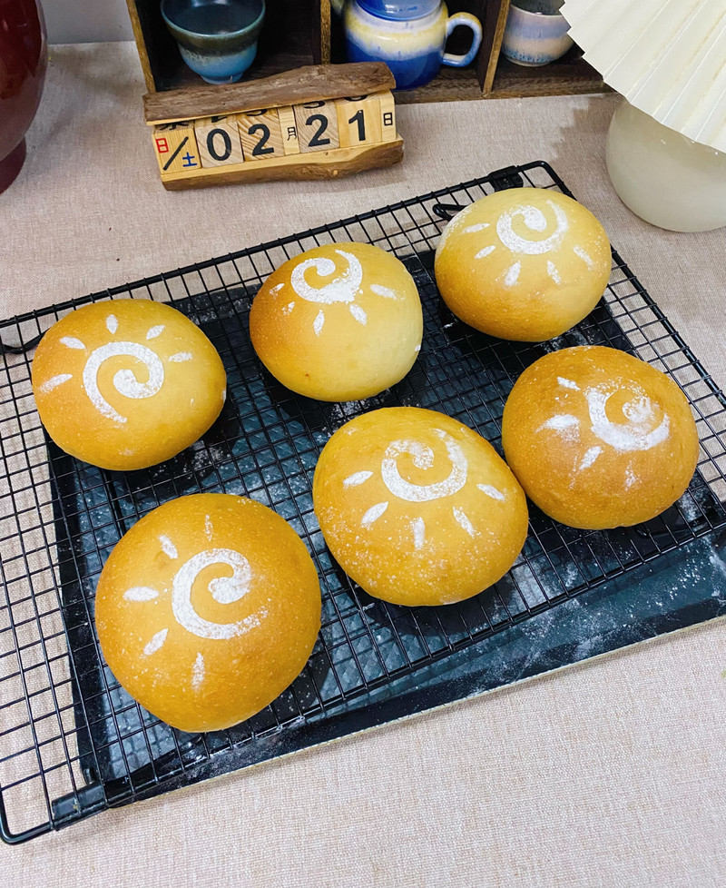 大米软欧包—米香十足，鸡排肉松馅太香了！
