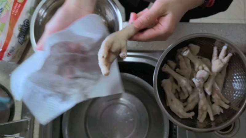香辣柠檬无骨凤爪