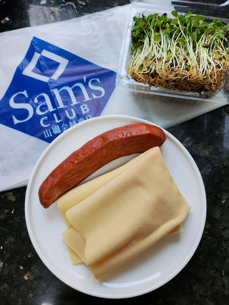 香椿苗拌豆腐丝