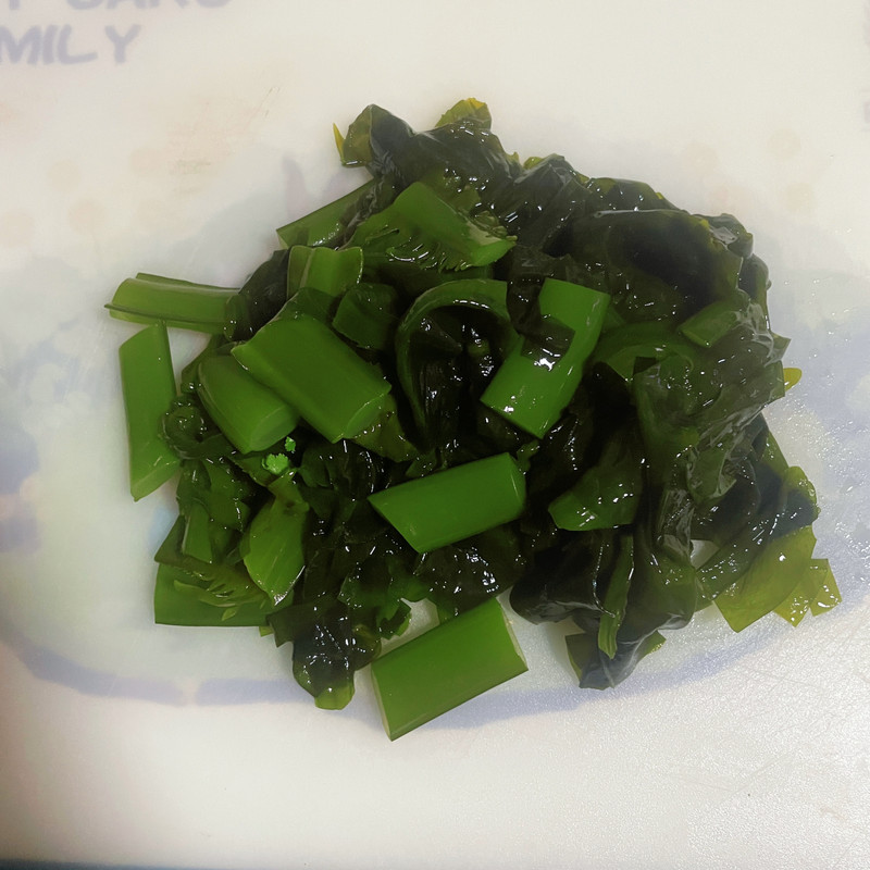凉拌裙带菜