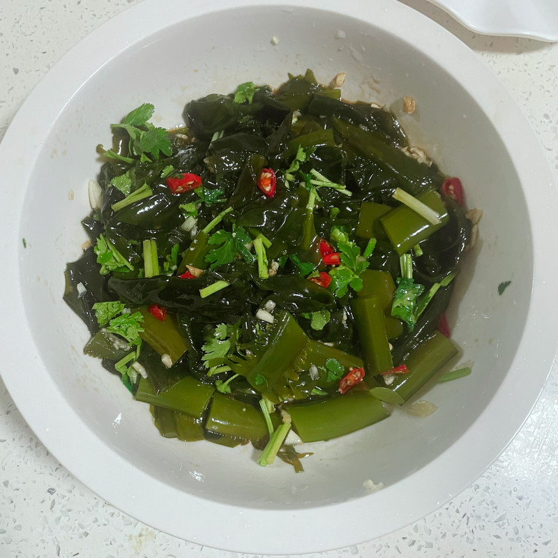 凉拌裙带菜