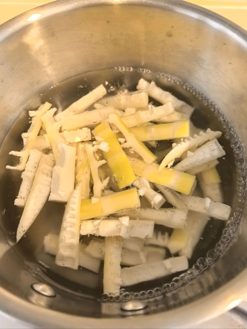 春笋荠菜炒年糕