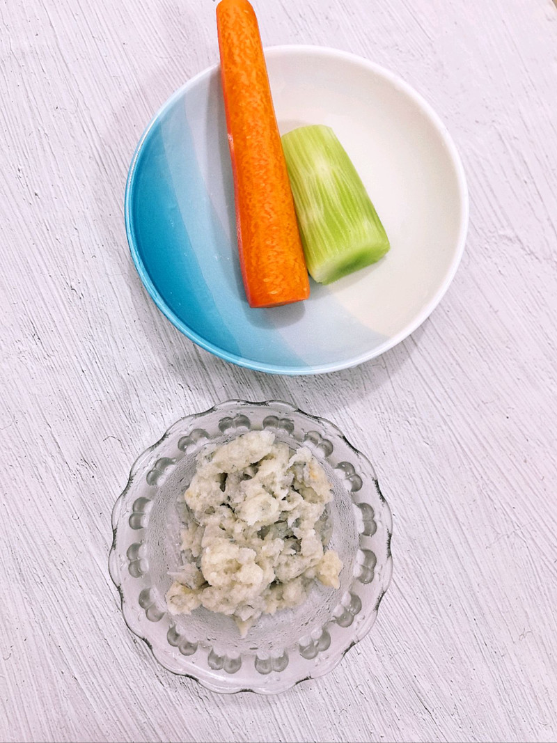莴笋酿虾滑