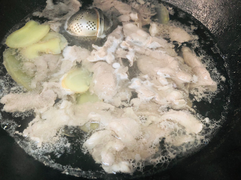 萝卜炖羊肉丸和羊肉卷
