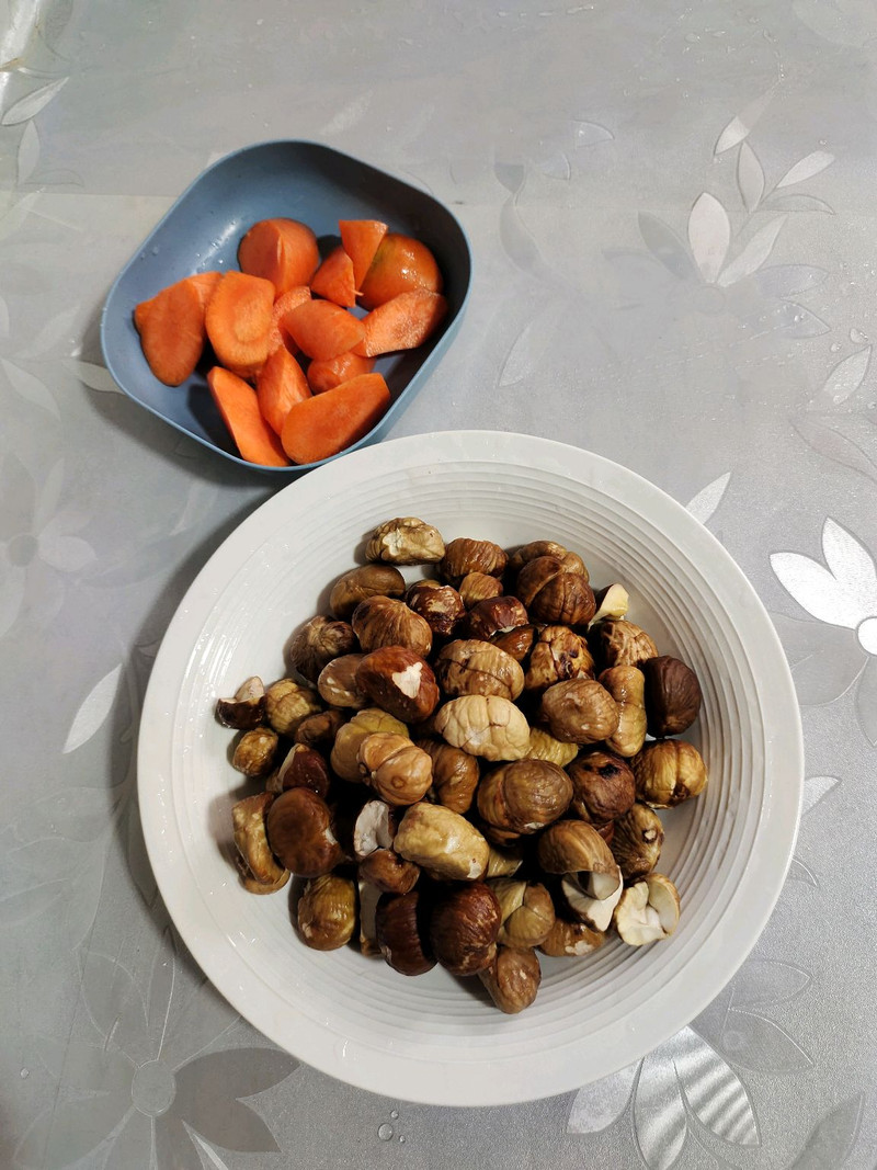 板栗红烧肉