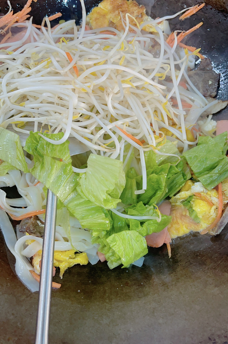 干炒牛肉河粉