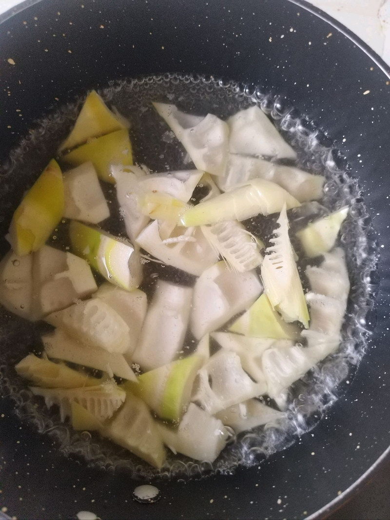 春笋焖鸡