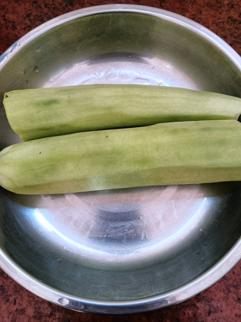 丝瓜炒口蘑