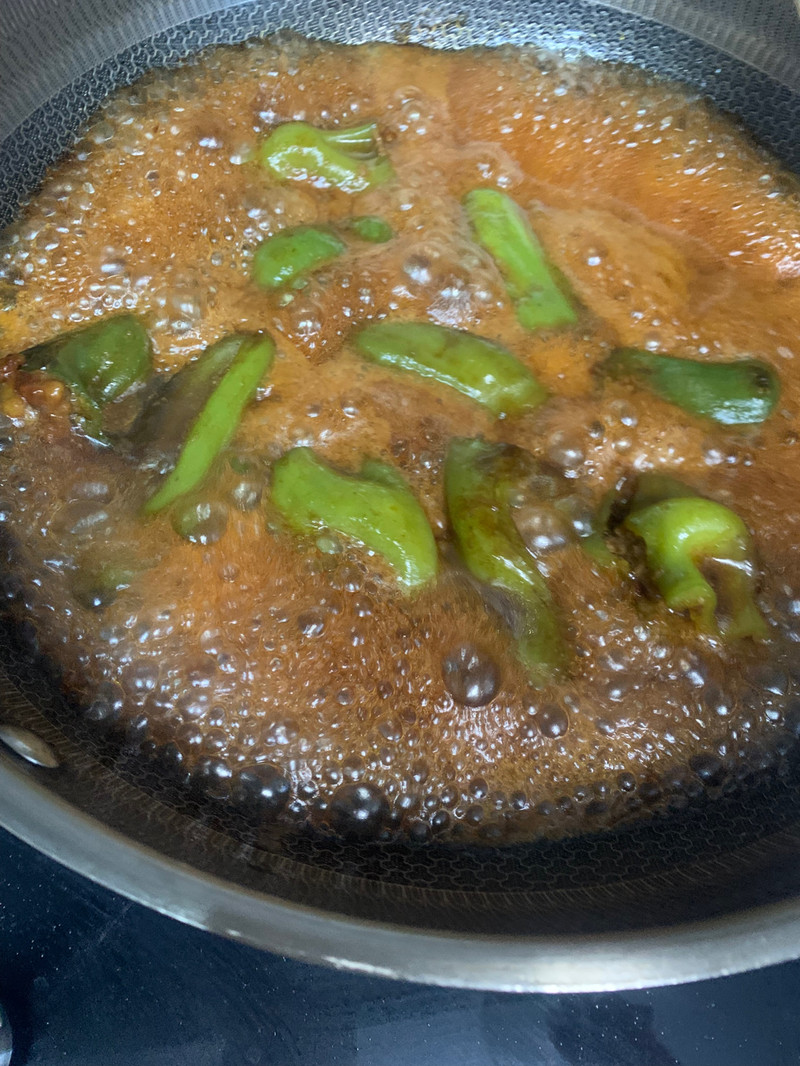 青椒酿肉，茄子酿肉