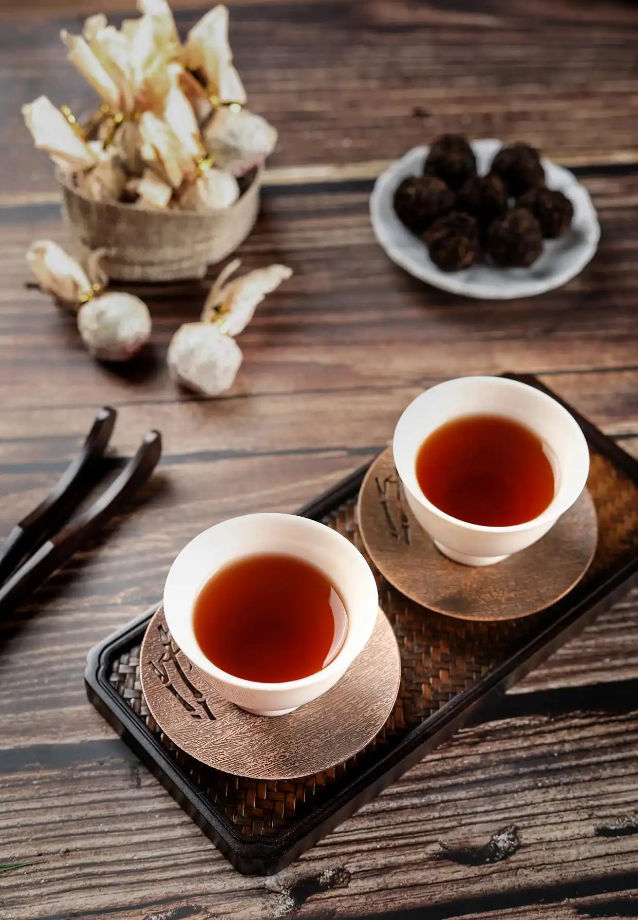 普洱茶制作技艺主要流传于我国的哪个省份？