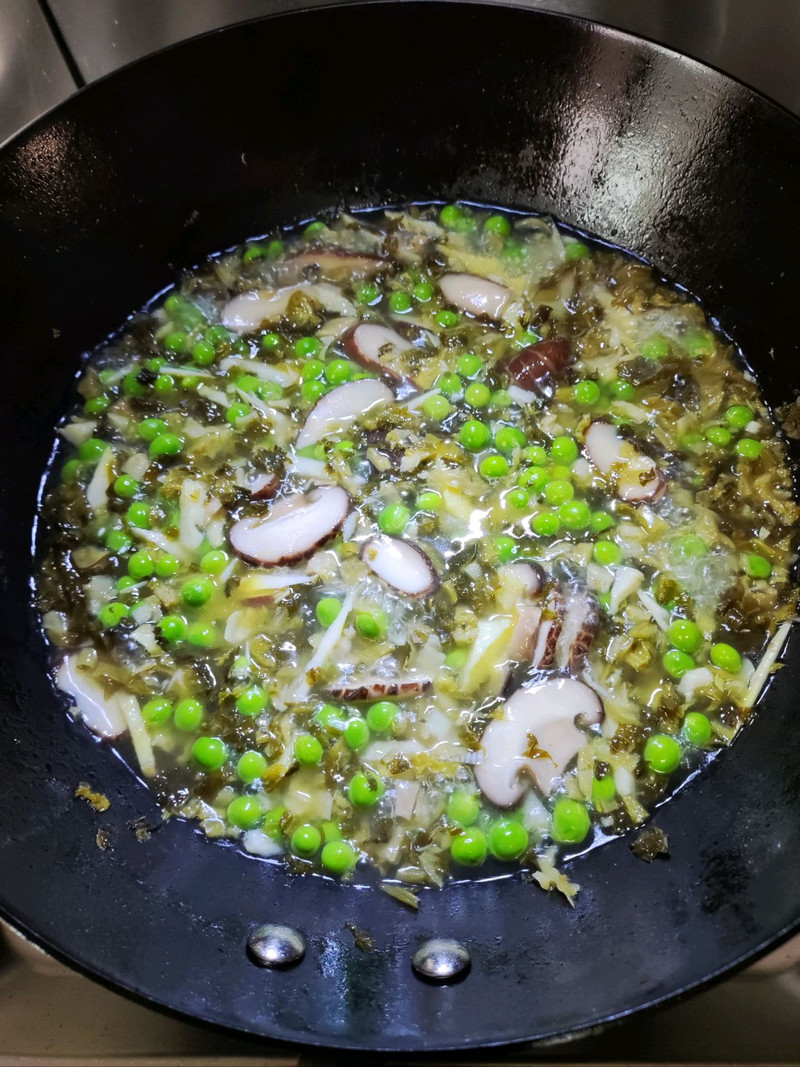 春笋豌豆雪菜汤