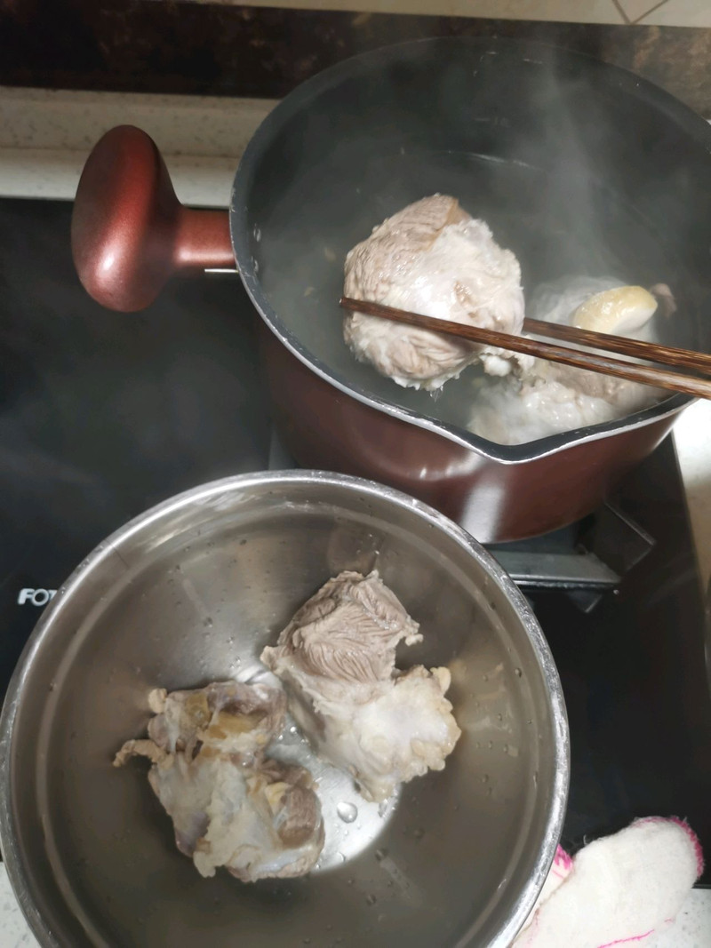 卤牛腱子