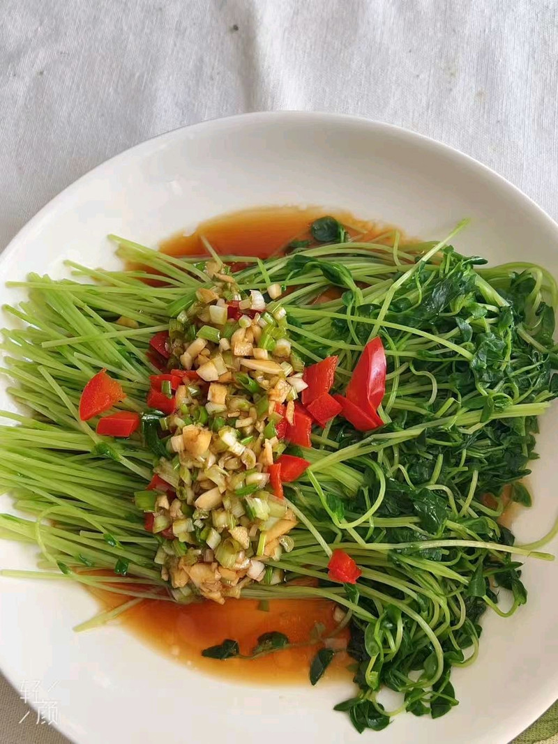 凉拌豌豆苗