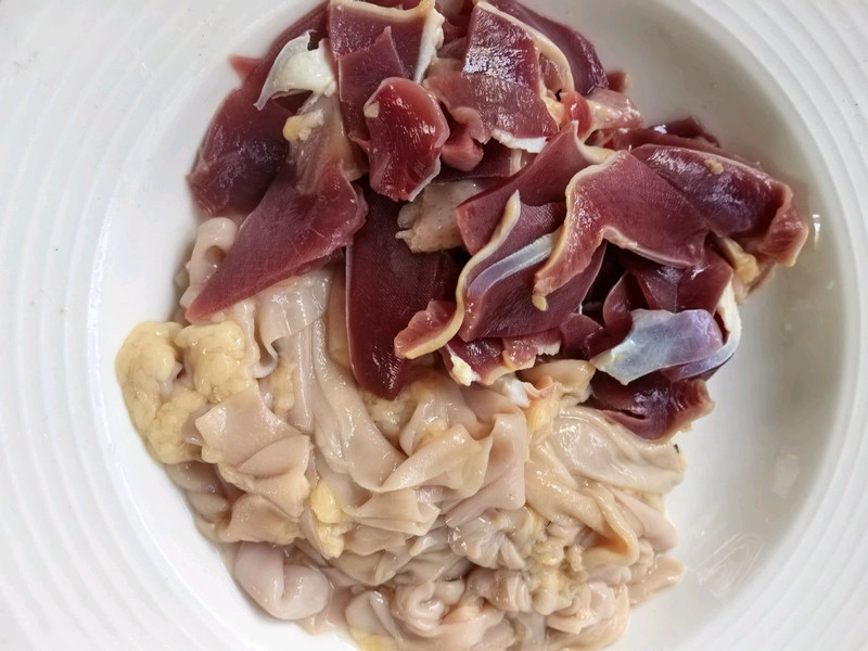 泡椒鸡杂