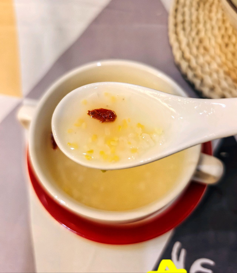 杂粮酸粥