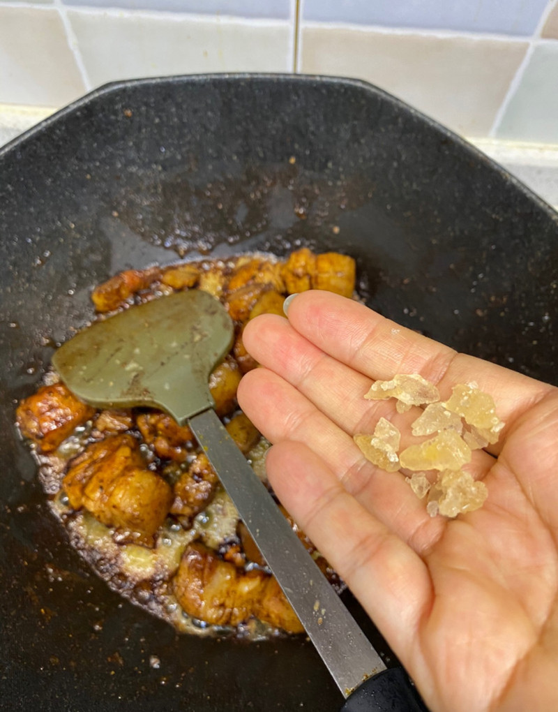 土豆红烧肉 土豆红烧肉